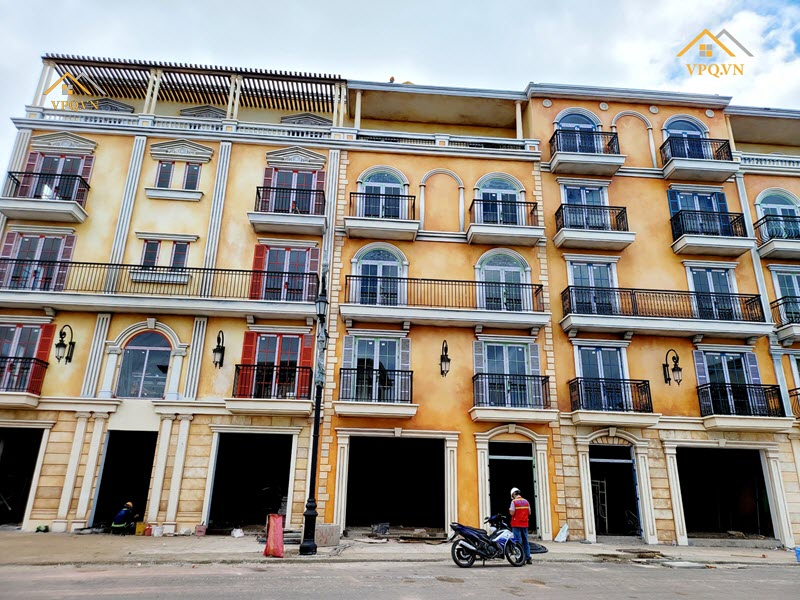 Tiến độ Shophouse The Center Ph&uacute; Quốc th&aacute;ng 7/2021